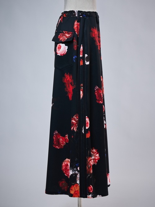 (ͽ���ʡ�6��7������ͽ��/THE ONENESS�������ͥ�/Flora Recycle Jersey Back Zipp Skirt/Black