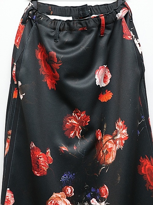 (ͽ���ʡ�6��7������ͽ��/THE ONENESS�������ͥ�/Flora Recycle Jersey Back Zipp Skirt/Black