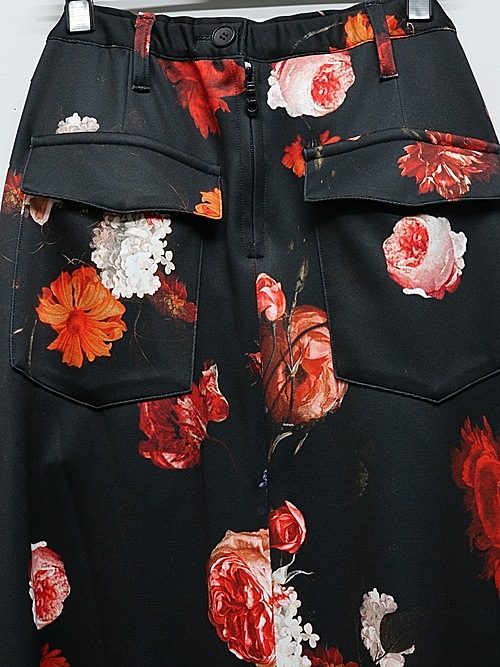 (ͽ���ʡ�6��7������ͽ��/THE ONENESS�������ͥ�/Flora Recycle Jersey Back Zipp Skirt/Black