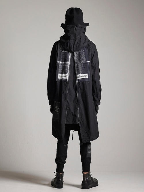 �㴰���nude:masahiko maruyama ���̡���:�ޥ��ҥ��ޥ���/MULTI ZIP MILITARY HOODIE COAT w/PRINTED PATCHES/Beige
