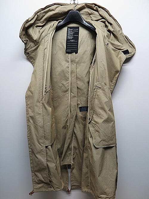 �㴰���nude:masahiko maruyama ���̡���:�ޥ��ҥ��ޥ���/MULTI ZIP MILITARY HOODIE COAT w/PRINTED PATCHES/Beige