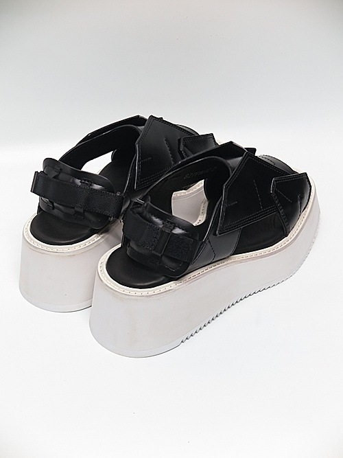 JULIUS����ꥦ��/COW SKIN FOOT WEAR/BK��WHT.