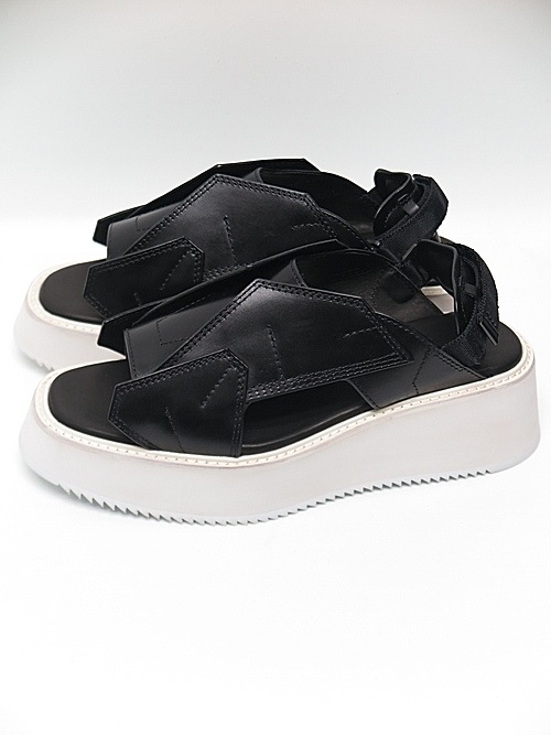 JULIUS����ꥦ��/COW SKIN FOOT WEAR/BK��WHT.