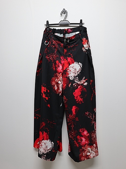 (ͽ���ʡ�5��6������ͽ��/kiryuyrik������奦����奦/Black Flora Gabardine Wide Tuck Slacks/Black