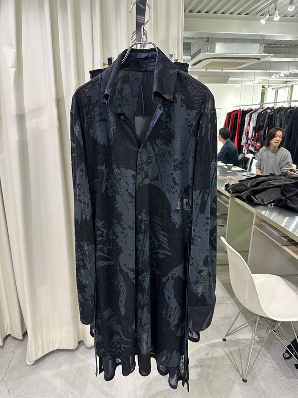 (ͽ���ʡ�9������10������ͽ��/kiryuyrik������奦����奦/Opal Mesh Flare Shirt/Black