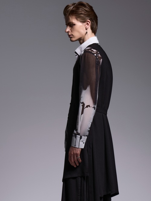 (ͽ���ʡ�5��6������ͽ��/kiryuyrik������奦����奦/Crape Long Flare Vest/Black