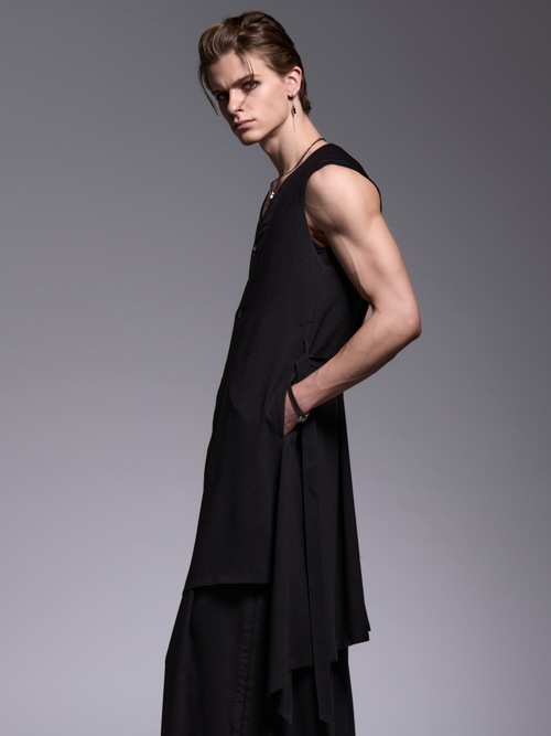 (ͽ���ʡ�5��6������ͽ��/kiryuyrik������奦����奦/Crape Long Flare Vest/Black