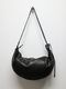 wjk֥른/big crescent moon bag/black