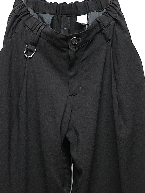 (ͽ���ʡ�5��6������ͽ��/kiryuyrik������奦����奦/Crape Sharring Wide Tuck Slacks/Black