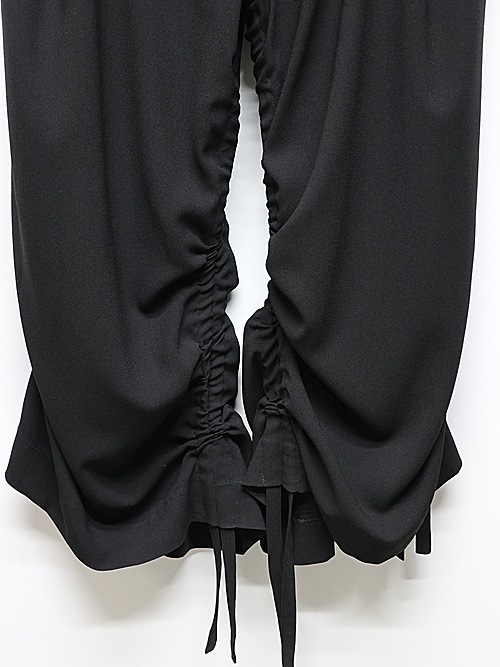 (ͽ���ʡ�5��6������ͽ��/kiryuyrik������奦����奦/Crape Sharring Wide Tuck Slacks/Black