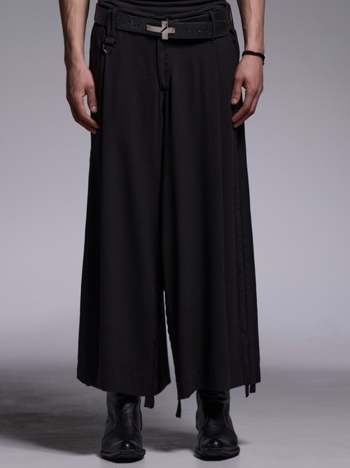 (ͽ���ʡ�5��6������ͽ��/kiryuyrik������奦����奦/Crape Sharring Wide Tuck Slacks/Black