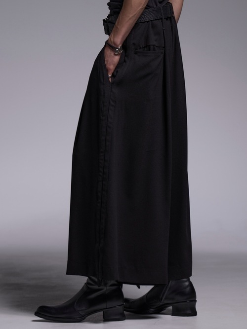 (ͽ���ʡ�5��6������ͽ��/kiryuyrik������奦����奦/Crape Sharring Wide Tuck Slacks/Black