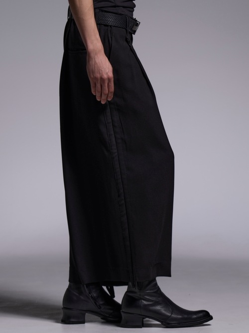 (ͽ���ʡ�5��6������ͽ��/kiryuyrik������奦����奦/Crape Sharring Wide Tuck Slacks/Black