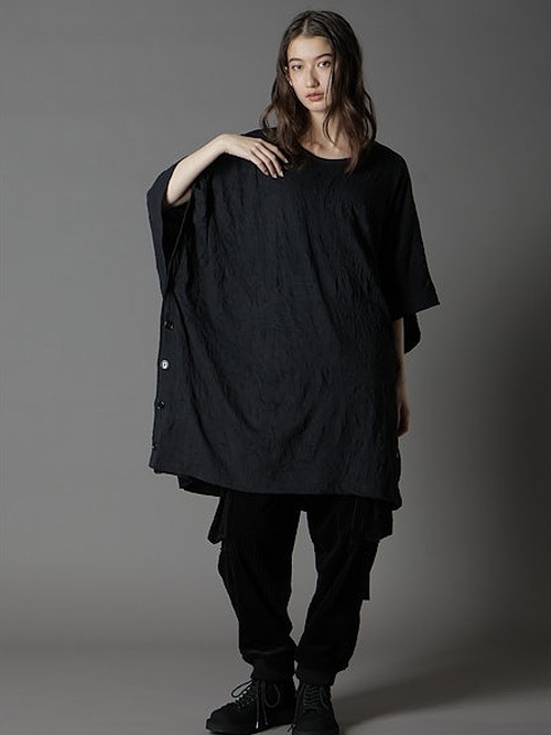 Ground Y�����饦��ɥ磻/CATHC WASHER WRINKLE JERSEY SIDE BUTTON SHORT SLEEVED T-SHIRT/BLACK