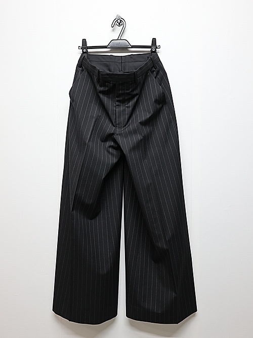 �㴰���LAD MUSICIAN����å� �ߥ塼�������/W/G PINSTRIPE WIDE FLARE SLACKS/BLACK��SPACE WHITE