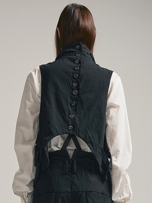 (ͽ)79ͽ/nude:masahiko maruyama ̡:ޥҥޥ/Wool Cotton Twill VEST (MULTI BUTTONS ON THE BACK)/Black