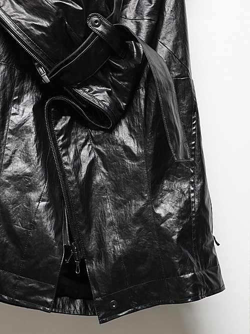 JULIUS����ꥦ��/LAMINATED CLOTH VEST2/BLACK