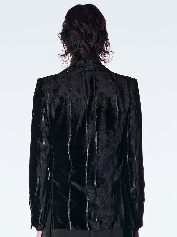 (ͽ���ʡ�10������11������ͽ��/kiryuyrik������奦����奦/TOGE Velvet Peaked Jacket/Black