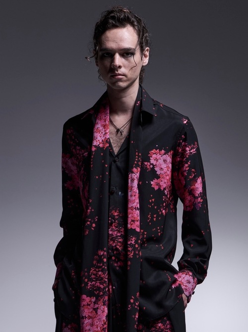 kiryuyrik������奦����奦/SAKURA Decine Shirt/Black��Pink