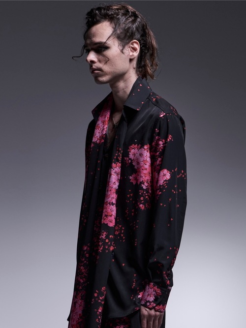 kiryuyrik������奦����奦/SAKURA Decine Shirt/Black��Pink