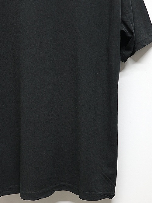 ATTACHMENT�������å�����/100/3 HIGH TWIST JERSEY SLIM FIT S/S TEE/BLACK