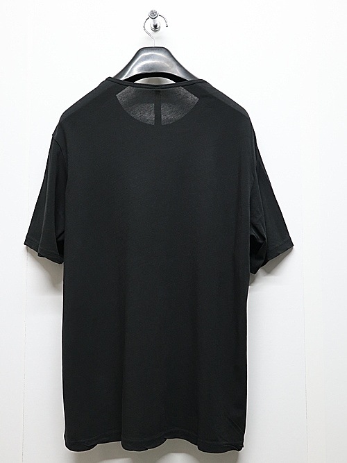 ATTACHMENT�������å�����/100/3 HIGH TWIST JERSEY SLIM FIT S/S TEE/BLACK