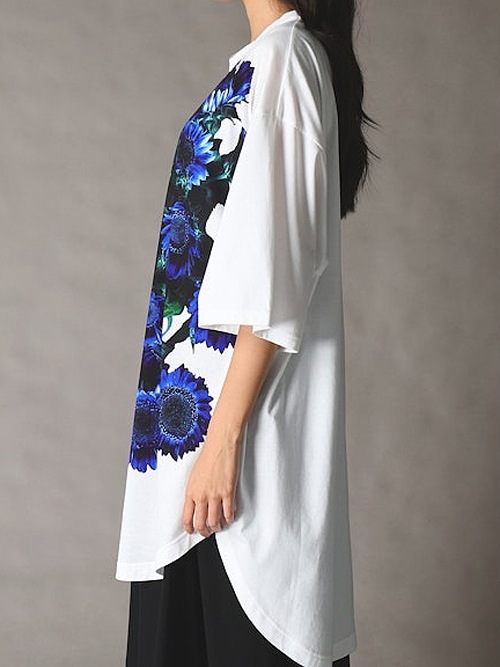 Ground Y�����饦��ɥ磻/JERSEY BLUE FLOWER+30-/COTTON JERSEY ROUND HEM JUMBO SHORT SLEEVED T/WHITE