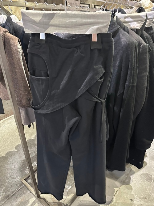 (ͽ���ʡ�8��9������ͽ��/The Viridi-anne���� ������ǥ�����/SWEAT WIDE PANTS/BLACK