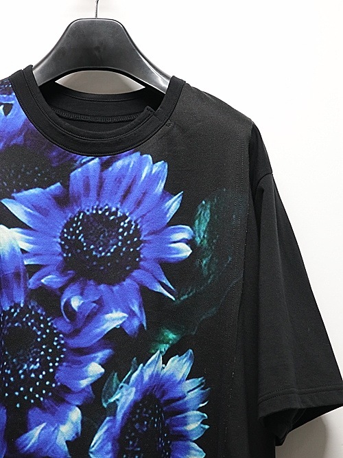 Ground Y�����饦��ɥ磻/JERSEY BLUE FLOWER+30-/COTTON JERSEY MIX T-SHIRT/BLACK