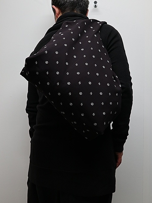 (ͽ���ʡ�7��8������ͽ��/THE ONENESS�������ͥ�/Peace Dot Shoulder Tote Bag/Black