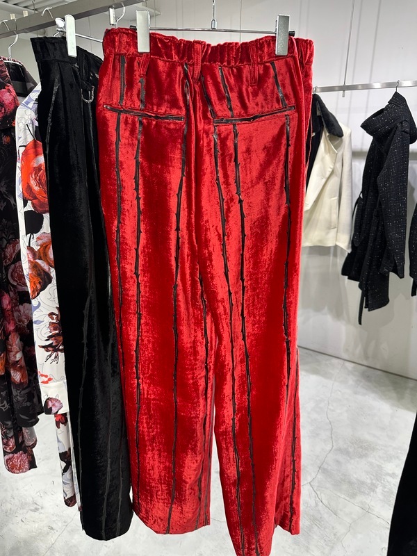 (ͽ���ʡ�10������11������ͽ��/kiryuyrik������奦����奦/TOGE Velvet Wide Slacks/Red