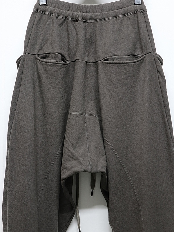 The Viridi-anne���� ������ǥ�����/SWEAT TAPERED PANTS/GRAY