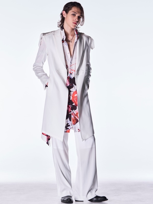 (ͽ���ʡ�10������11������ͽ��/kiryuyrik������奦����奦/Goth Flora Flare Shirt/White
