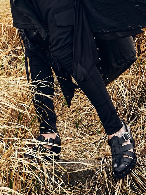 (ͽ���ʡ�8��9������ͽ��/THE ONENESS�������ͥ�/Eco Horse Hide Gladiator Ankle Boots/Black