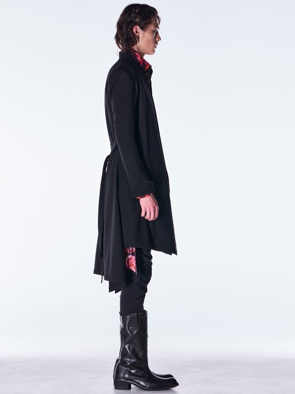 (ͽ���ʡ�10������11������ͽ��/kiryuyrik������奦����奦/Goth Flora Flare Shirt/Black