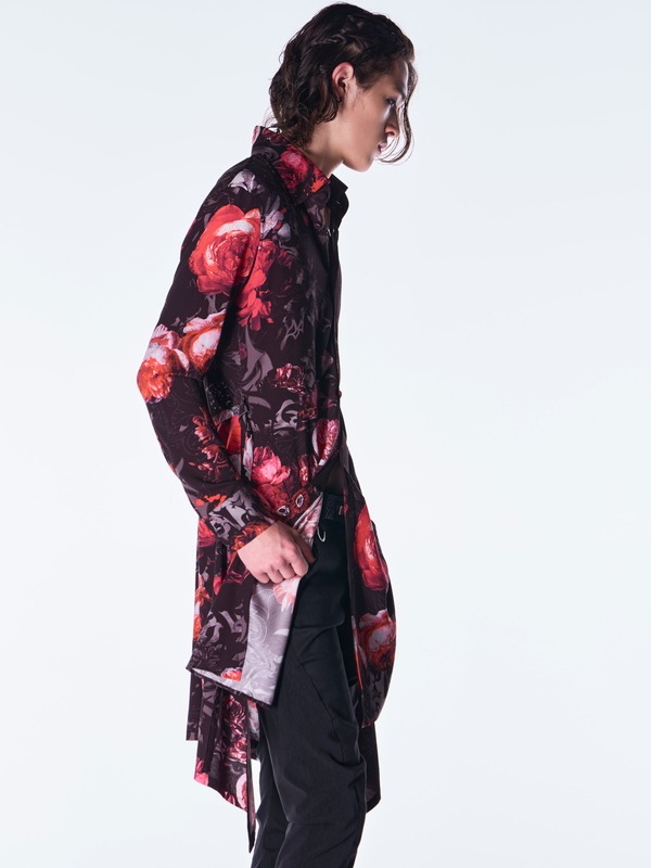 (ͽ���ʡ�10������11������ͽ��/kiryuyrik������奦����奦/Goth Flora Flare Shirt/Black