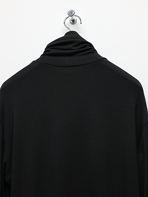 (ͽʡ89ͽ/THE ONENESSͥ/Tencel Jersey High Neck Turtle/Black