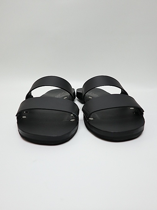 ATTACHMENT�������å�����/SMOOTH LEATHER SLIDE SANDAL/BLACK