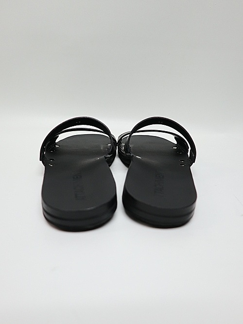 ATTACHMENT�������å�����/SMOOTH LEATHER SLIDE SANDAL/BLACK