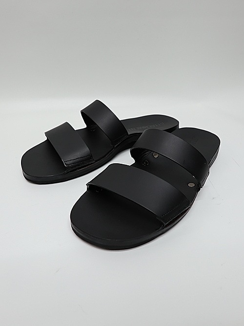 ATTACHMENT�������å�����/SMOOTH LEATHER SLIDE SANDAL/BLACK