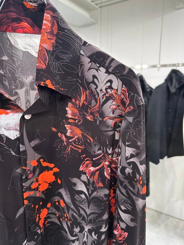 (ͽ���ʡ�10������11������ͽ��/kiryuyrik������奦����奦/Goth Flora Shirt/Black