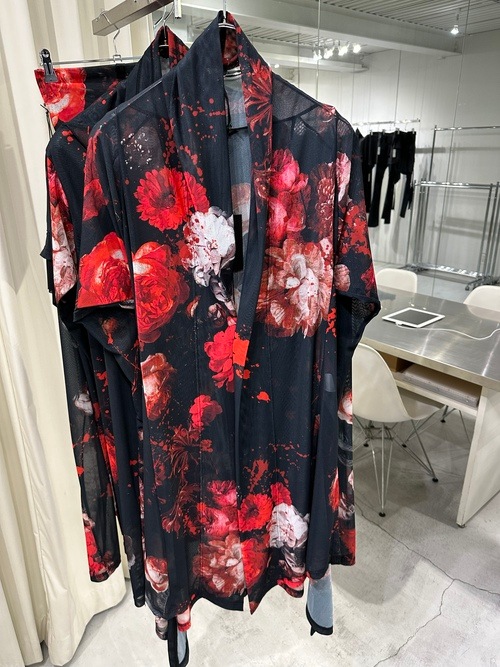 (ͽ���ʡ�5��6������ͽ��/kiryuyrik������奦����奦/Flora Mesh Dolman Sleeve Cardigan/Black