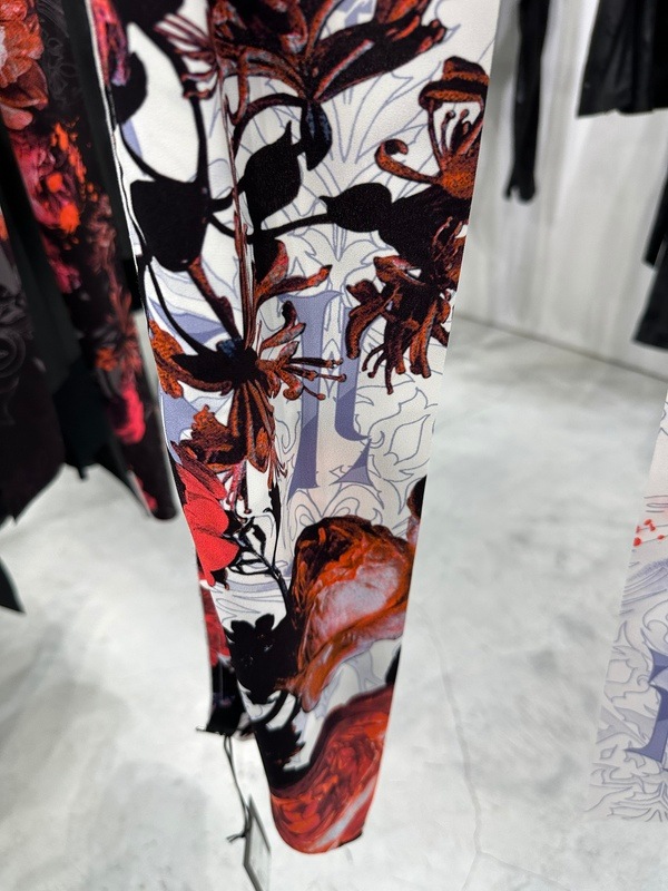 (ͽ���ʡ�10������11������ͽ��/kiryuyrik������奦����奦/Goth Flora Stoal/White