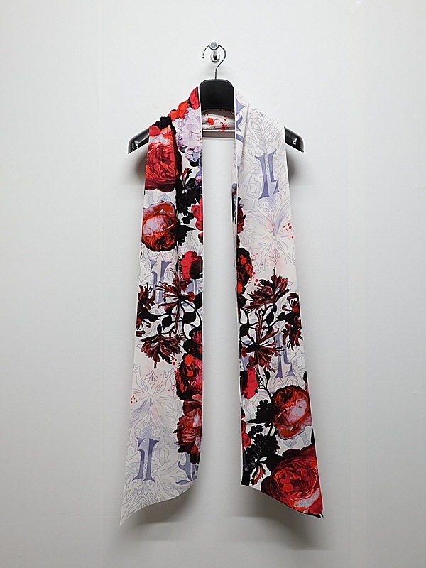 �㴰���kiryuyrik������奦����奦/Goth Flora Stoal/White