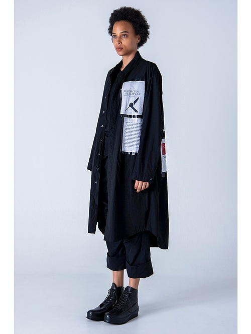 �㴰���nude:masahiko maruyama ���̡���:�ޥ��ҥ��ޥ���/LONG SHIRT COAT WITH MULTI PATCHES (POSTER PRINT)/Black