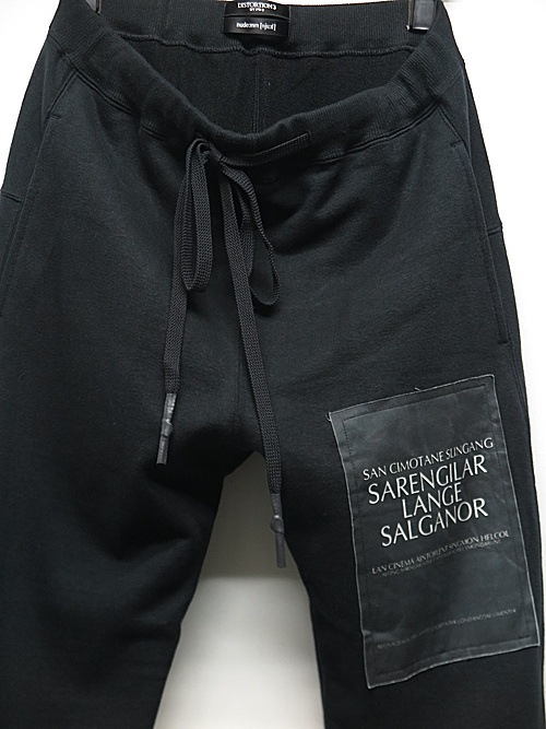 �㴰���nude:masahiko maruyama ���̡���:�ޥ��ҥ��ޥ���/SLIM SWEAT PANTS w/PRINTED PATCHES/Black