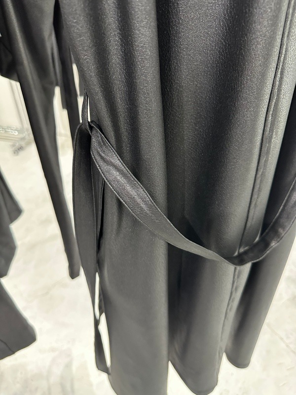 (ͽ���ʡ�10������11������ͽ��/kiryuyrik������奦����奦/Emboss Silley Jersey Flare Vest/Black