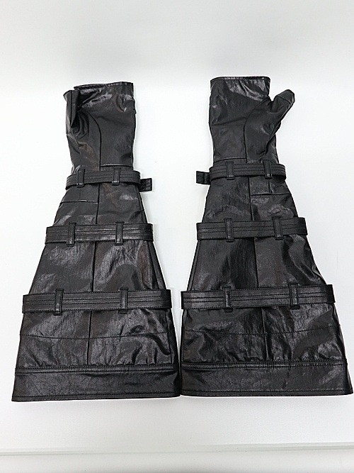 JULIUS����ꥦ��/LAMINATED CLOTH ACCESSORY9/BLACK