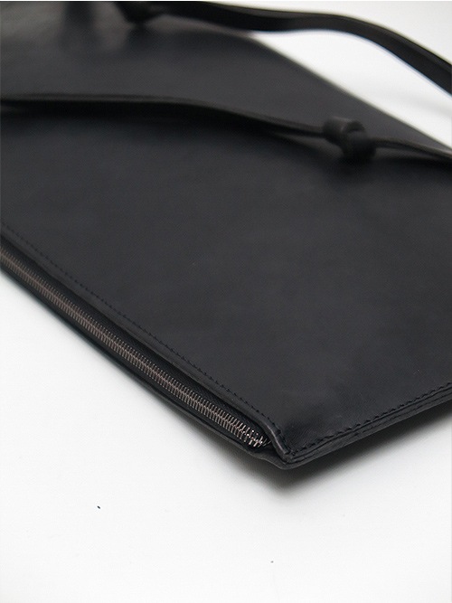 SALE30%OFF/T.A.S���ƥ�����������/TANGLED STRAP CLUTCH BAG.