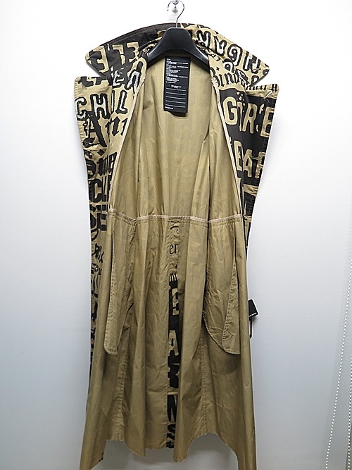 �㴰���nude:masahiko maruyama ���̡���:�ޥ��ҥ��ޥ���/LOGO COLLAGE PRINT TRENCH COAT/Beige-Black